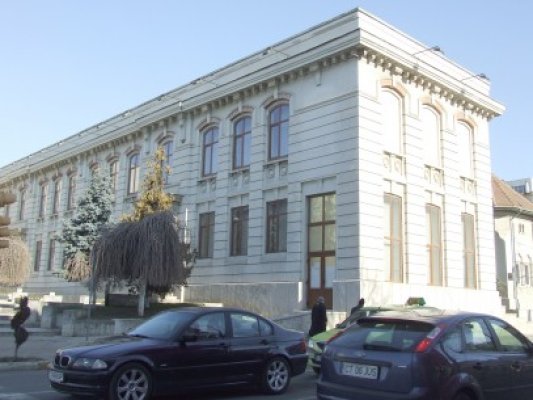 Expoziții de pictură și grafică la Muzeul de Artă Constanța